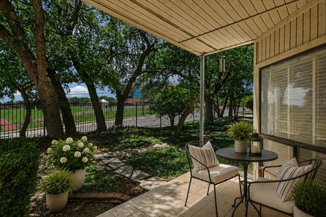 3840 Far West BLVD 103, Austin, TX 78731
