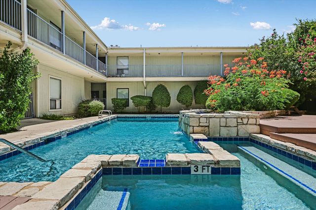 3840 Far West BLVD 103, Austin, TX 78731