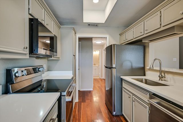 3840 Far West BLVD 103, Austin, TX 78731