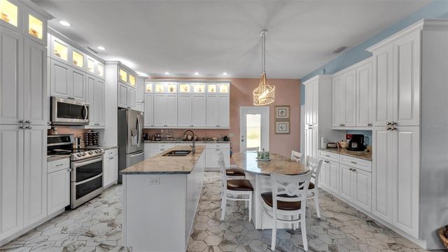 8243 ALTURAS ROAD, Bartow, FL 33830