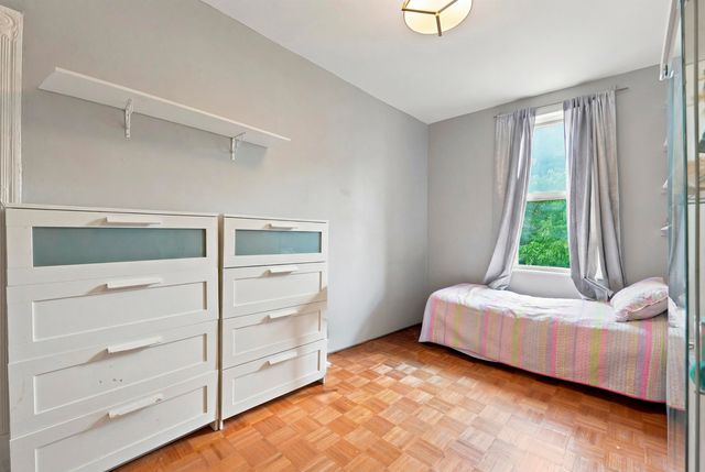 33 PARK ST, Jc, Bergen-lafayett, NJ 07304