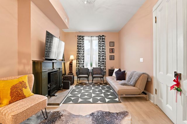 33 PARK ST, Jc, Bergen-lafayett, NJ 07304