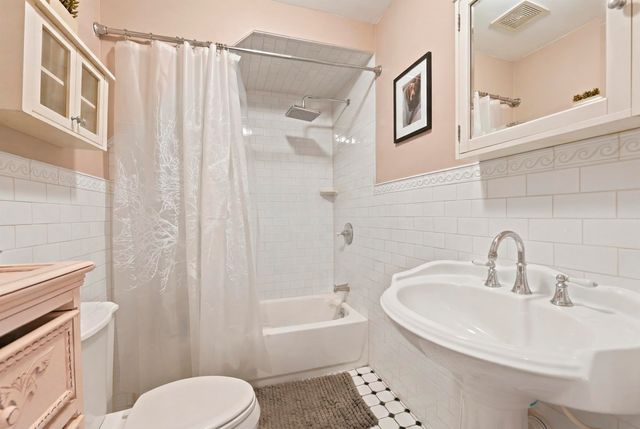 33 PARK ST, Jc, Bergen-lafayett, NJ 07304