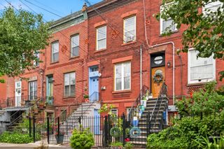 33 PARK ST, Jc, Bergen-lafayett, NJ 07304