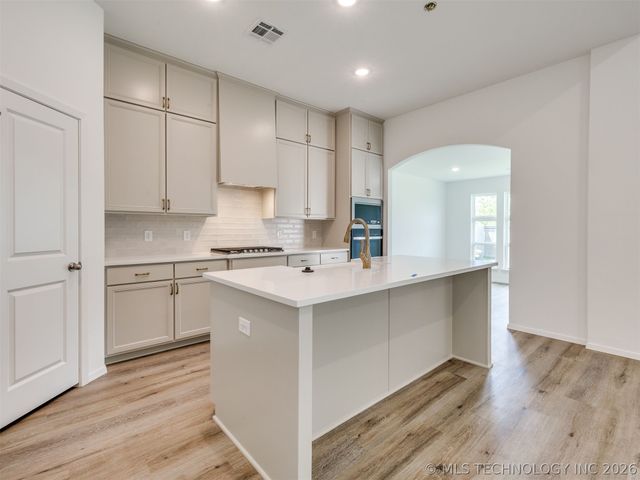 13301 E 125th Street North, Collinsville, OK 74021