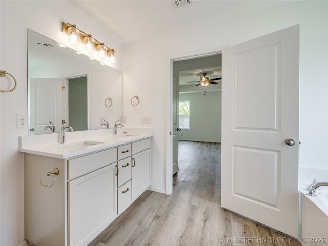 13301 E 125th Street North, Collinsville, OK 74021