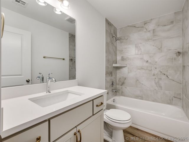 13301 E 125th Street North, Collinsville, OK 74021