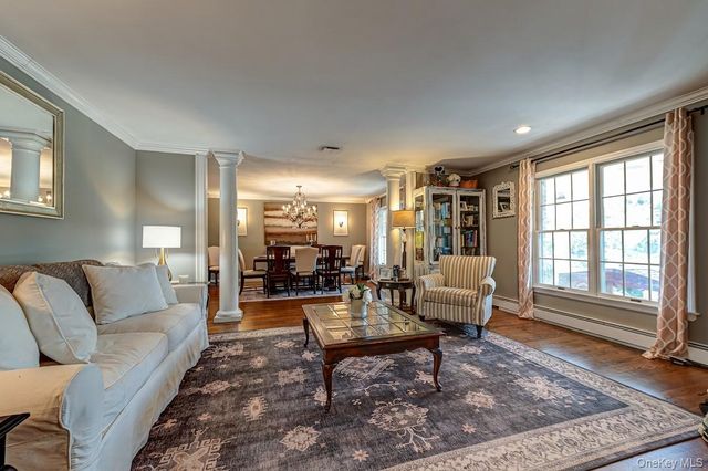 9 Elderwood Drive, Saint James, NY 11780