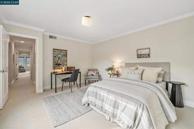 870 Terra California Dr 5, Walnut Creek, CA 94595