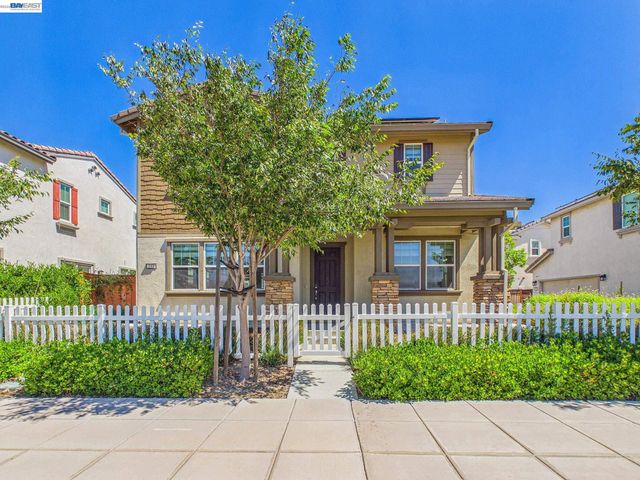 233 E Central Pkwy, Mountain House, CA 95391