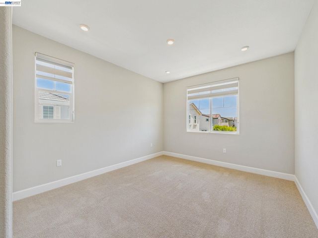 233 E Central Pkwy, Mountain House, CA 95391
