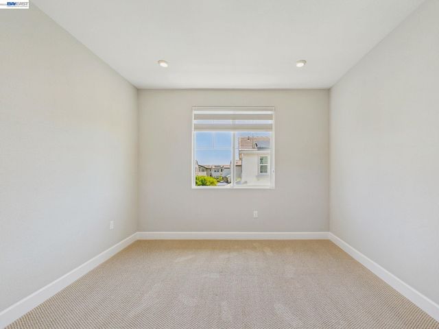 233 E Central Pkwy, Mountain House, CA 95391