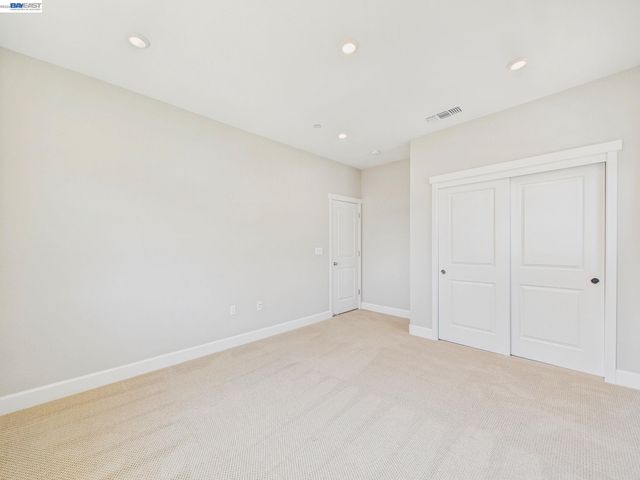 233 E Central Pkwy, Mountain House, CA 95391