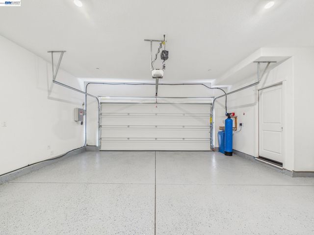 233 E Central Pkwy, Mountain House, CA 95391