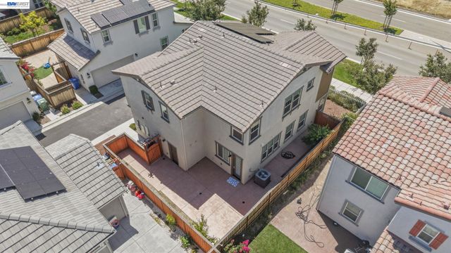233 E Central Pkwy, Mountain House, CA 95391