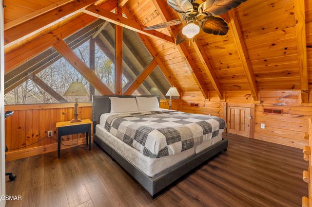 4210 S Boogertown Road, Sevierville, TN 37876