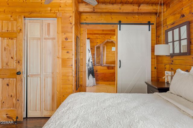 4210 S Boogertown Road, Sevierville, TN 37876