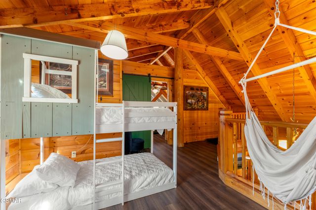 4210 S Boogertown Road, Sevierville, TN 37876