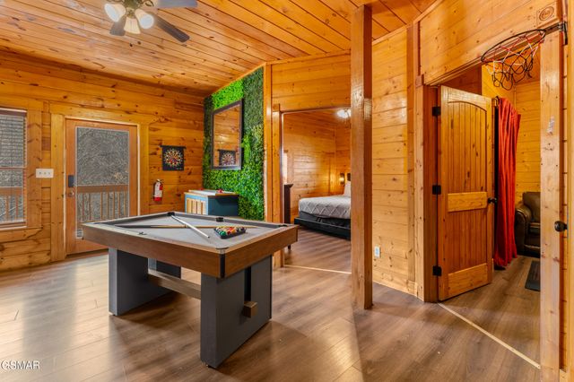 4210 S Boogertown Road, Sevierville, TN 37876