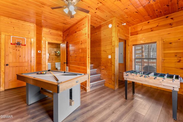 4210 S Boogertown Road, Sevierville, TN 37876