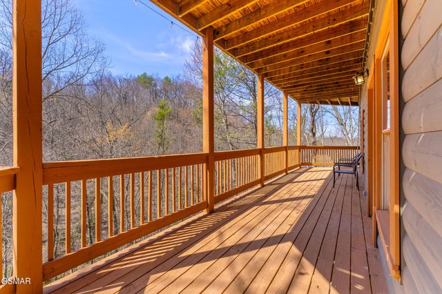 4210 S Boogertown Road, Sevierville, TN 37876