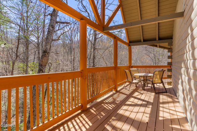 4210 S Boogertown Road, Sevierville, TN 37876
