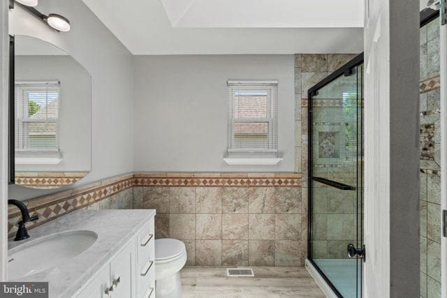 12 SNUG LAGOON CT, Baltimore, MD 21220