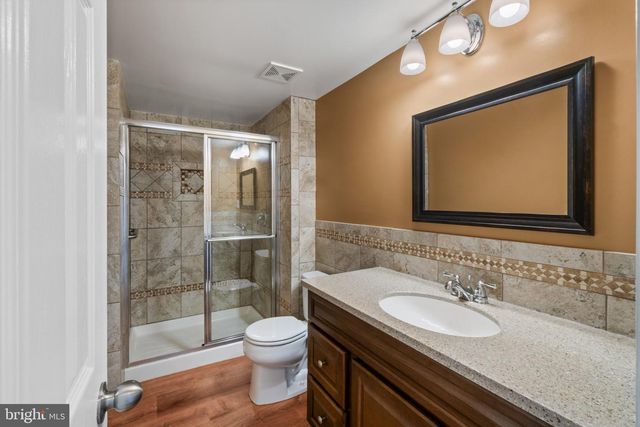 12 SNUG LAGOON CT, Baltimore, MD 21220