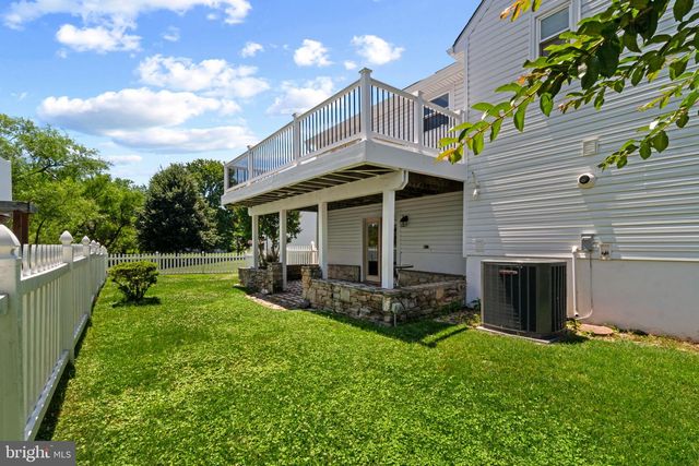 12 SNUG LAGOON CT, Baltimore, MD 21220