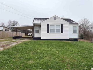 132 E Young Street, Princeton, KY 42445