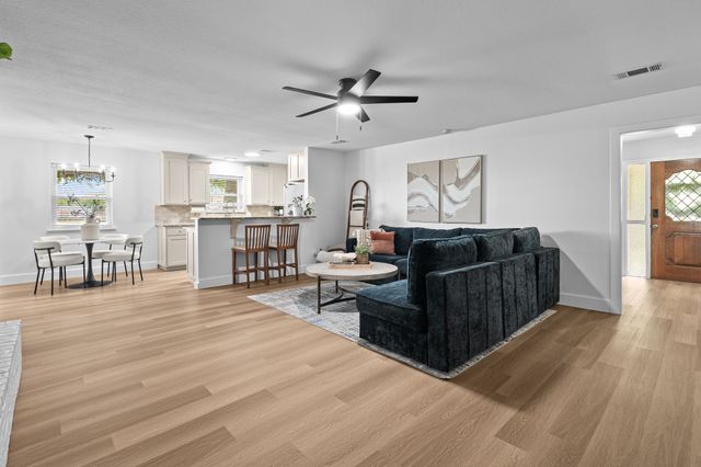 302 Magnolia Street, Denton, TX 76201