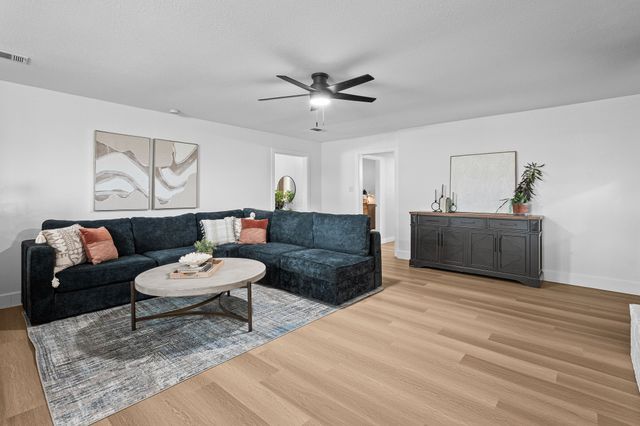 302 Magnolia Street, Denton, TX 76201