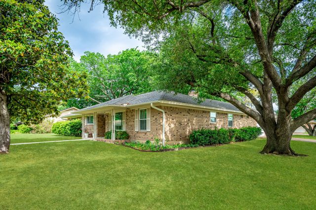 302 Magnolia Street, Denton, TX 76201