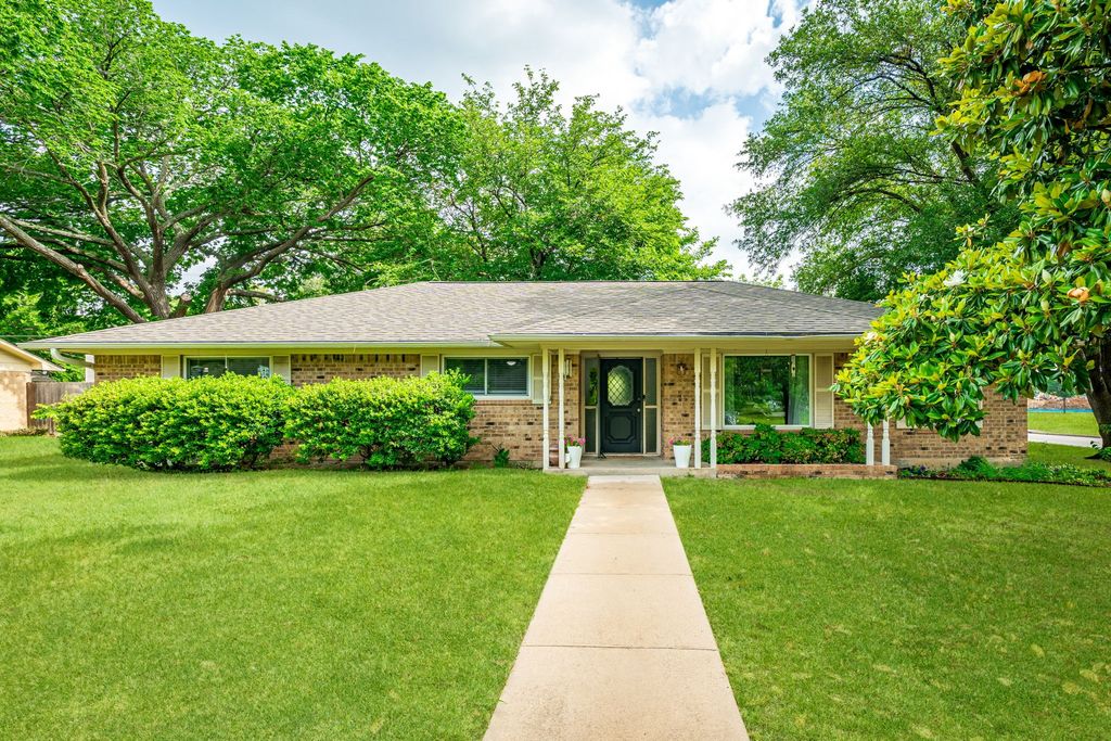 302 Magnolia Street, Denton, TX 76201