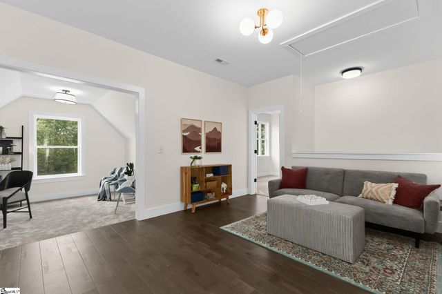 6910 Mountain View Road, Taylors, SC 29687