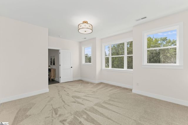 6910 Mountain View Road, Taylors, SC 29687