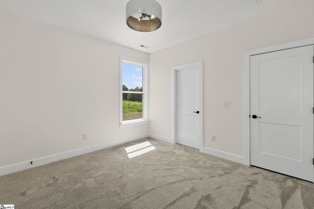 6910 Mountain View Road, Taylors, SC 29687