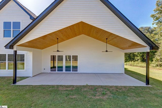 6910 Mountain View Road, Taylors, SC 29687