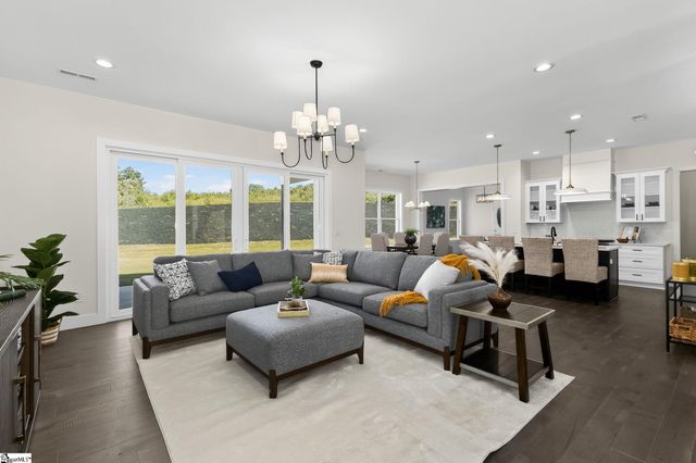 6910 Mountain View Road, Taylors, SC 29687