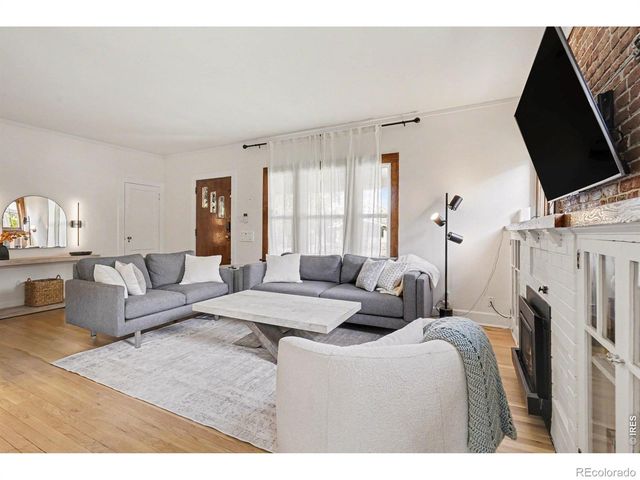 3411 N Vine Street, Denver, CO 80205