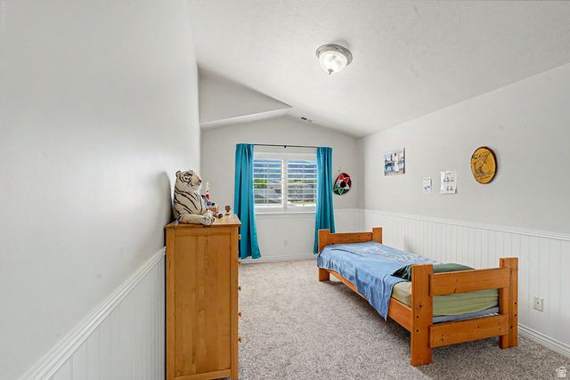 1366 FOX POINTE DR, Kaysville, UT 84037