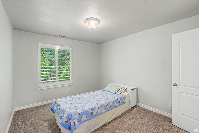 1366 FOX POINTE DR, Kaysville, UT 84037