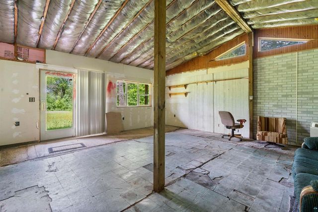 6028 S State Hwy 35, Superior, WI 54880