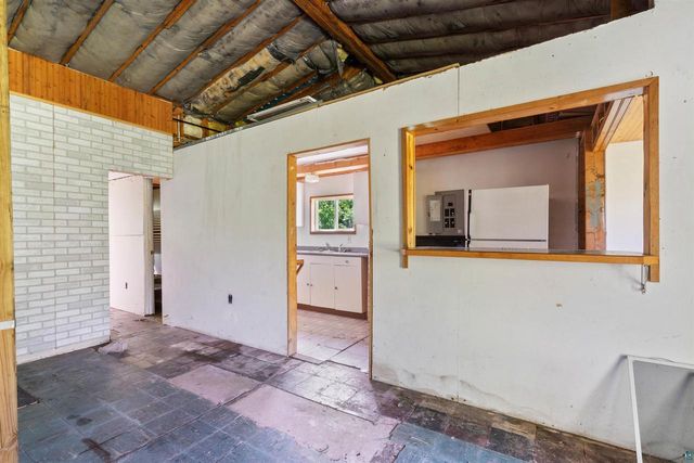6028 S State Hwy 35, Superior, WI 54880
