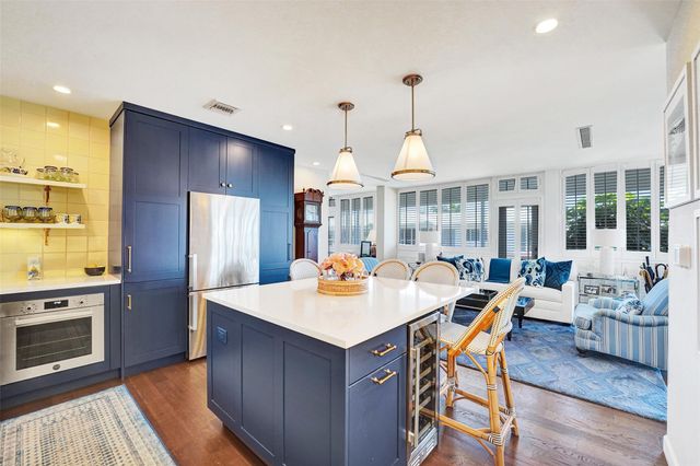 1124 Seminole Dr 1 C&D, Fort Lauderdale, FL 33304