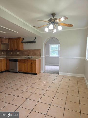 51 VERDI CIR, Newark, DE 19702