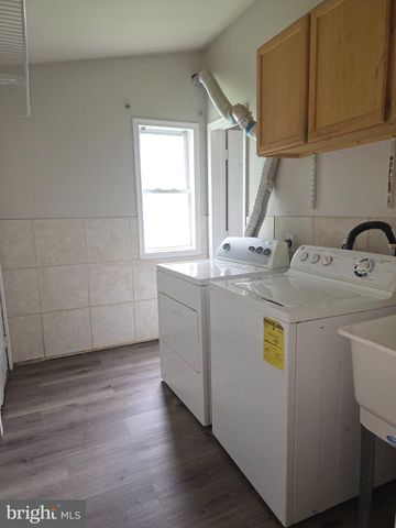 51 VERDI CIR, Newark, DE 19702