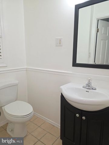 51 VERDI CIR, Newark, DE 19702