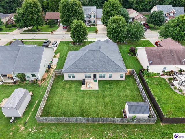 358 Vineland Place Drive, Vine Grove, KY 40175