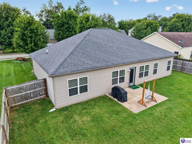 358 Vineland Place Drive, Vine Grove, KY 40175
